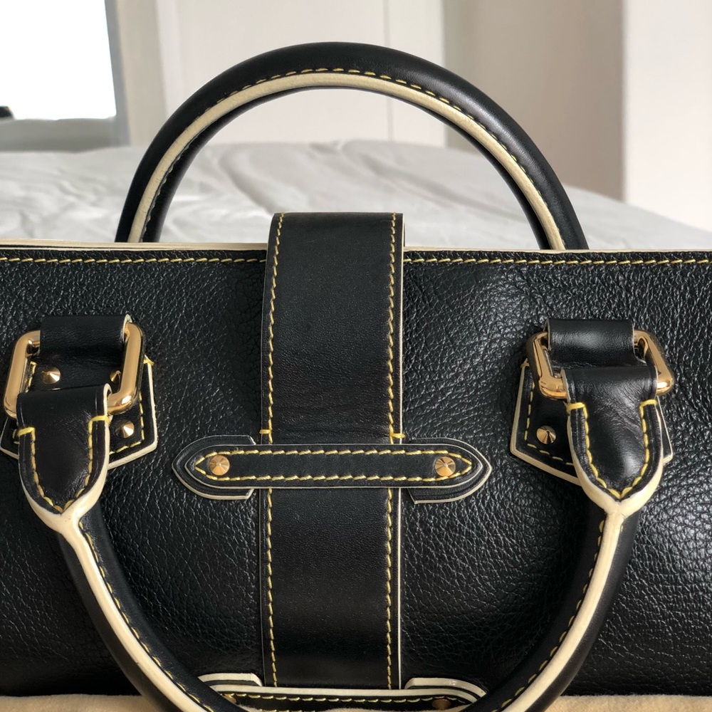 SOLD. Louis Vuitton Handbag - Picture 4 of 6